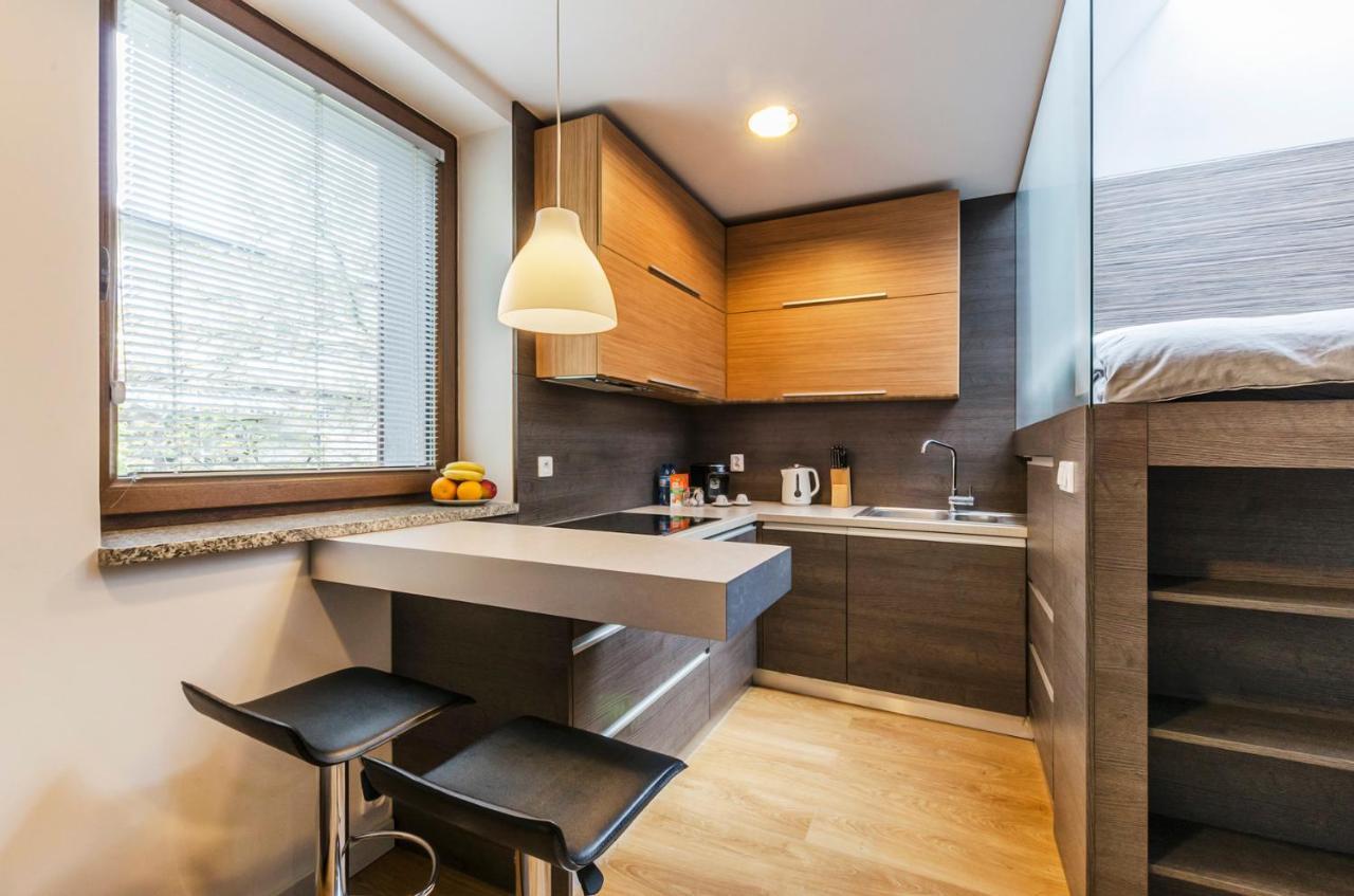 Lupoapartments Kosynierow Klimatyzacja Dostep Na Kod Lodz  Exterior photo